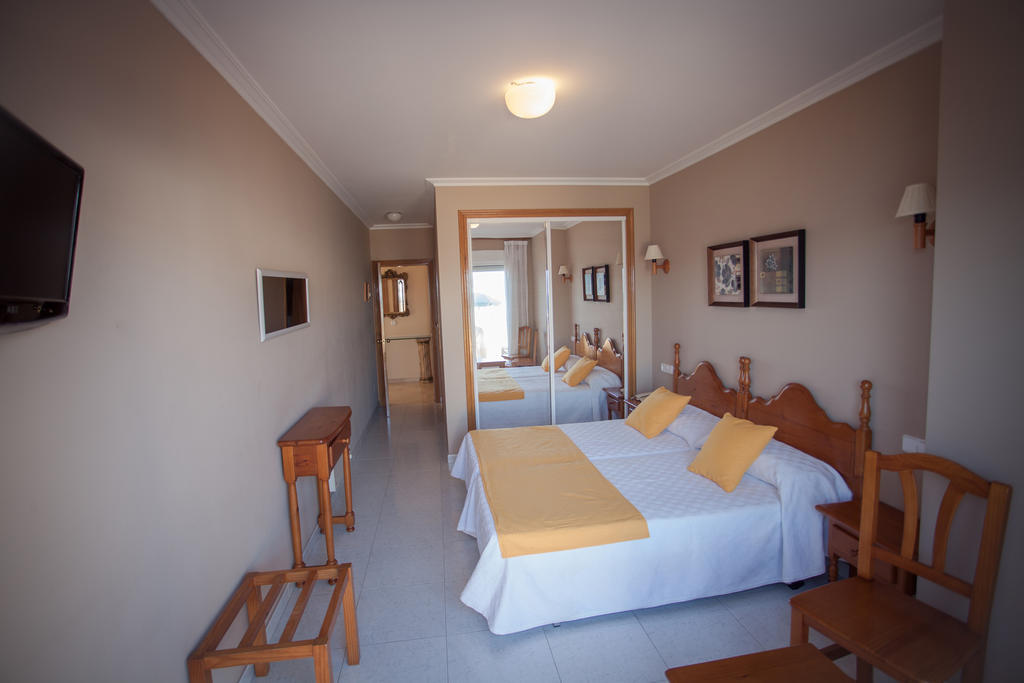 Hotel Martin Esperanza Πόρτο Νόβο Δωμάτιο φωτογραφία